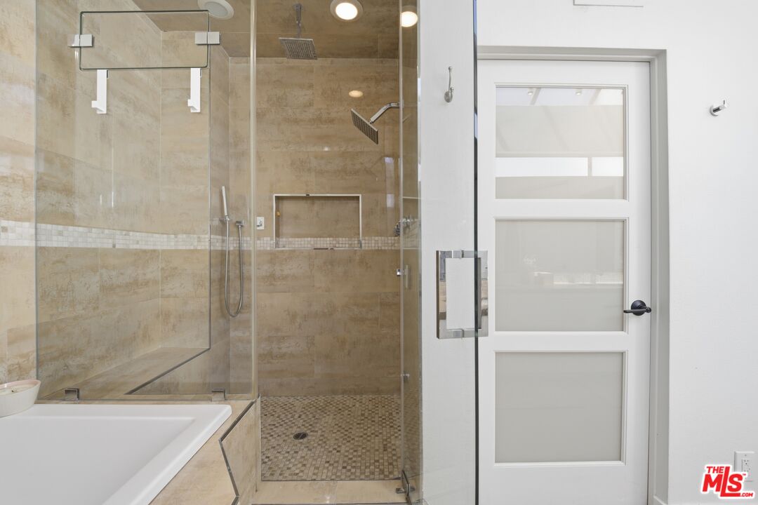 650 Harbor Street, Unit 4 Venice, CA 90291 - Photo 27 of 39