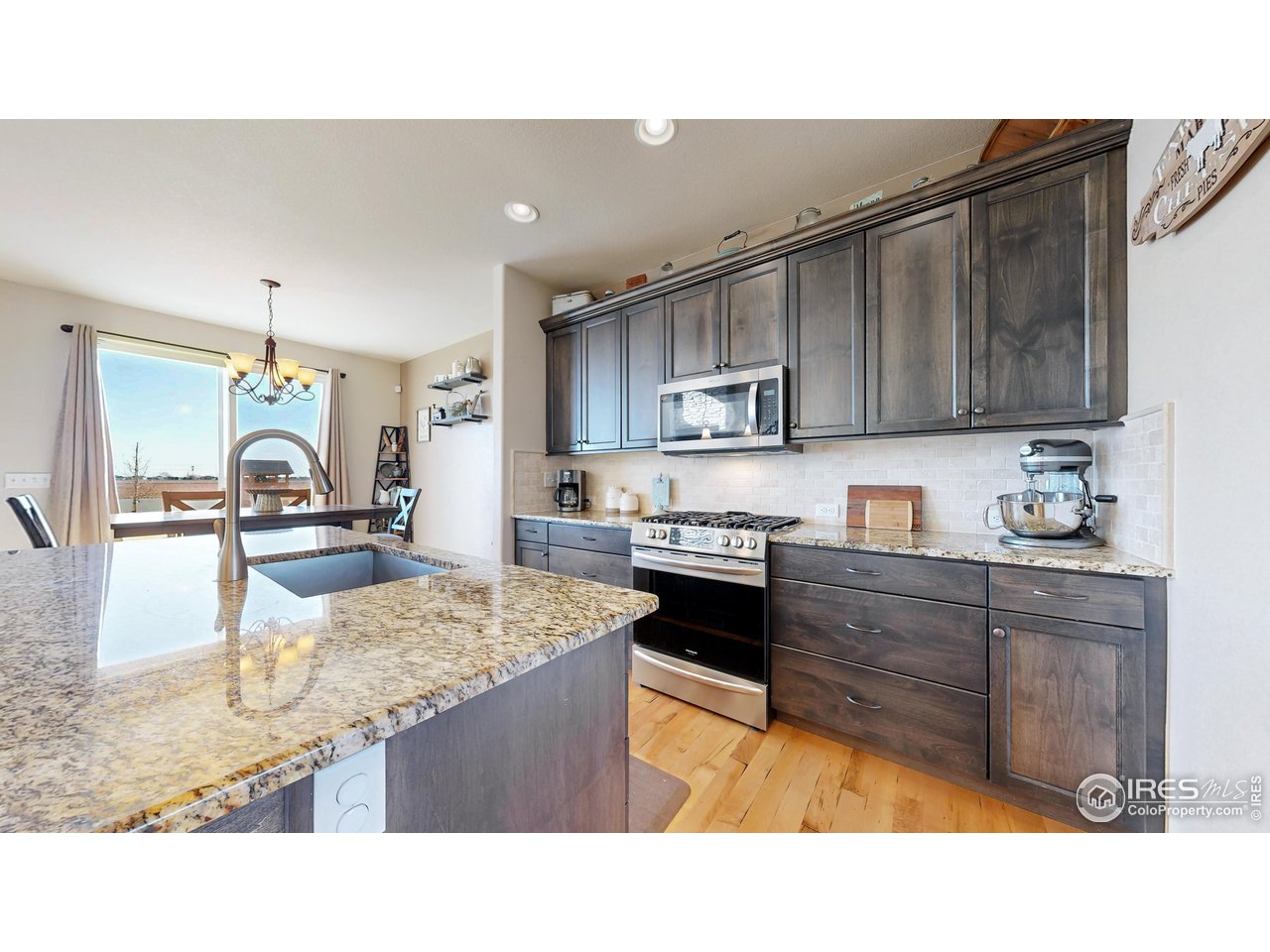 431 Surrey Ridge Eaton, CO 80615 - Photo 8 of 38 Gallery Image 8