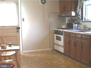 461 Colfax Road Havertown, PA 19083 - Photo 4 of 6