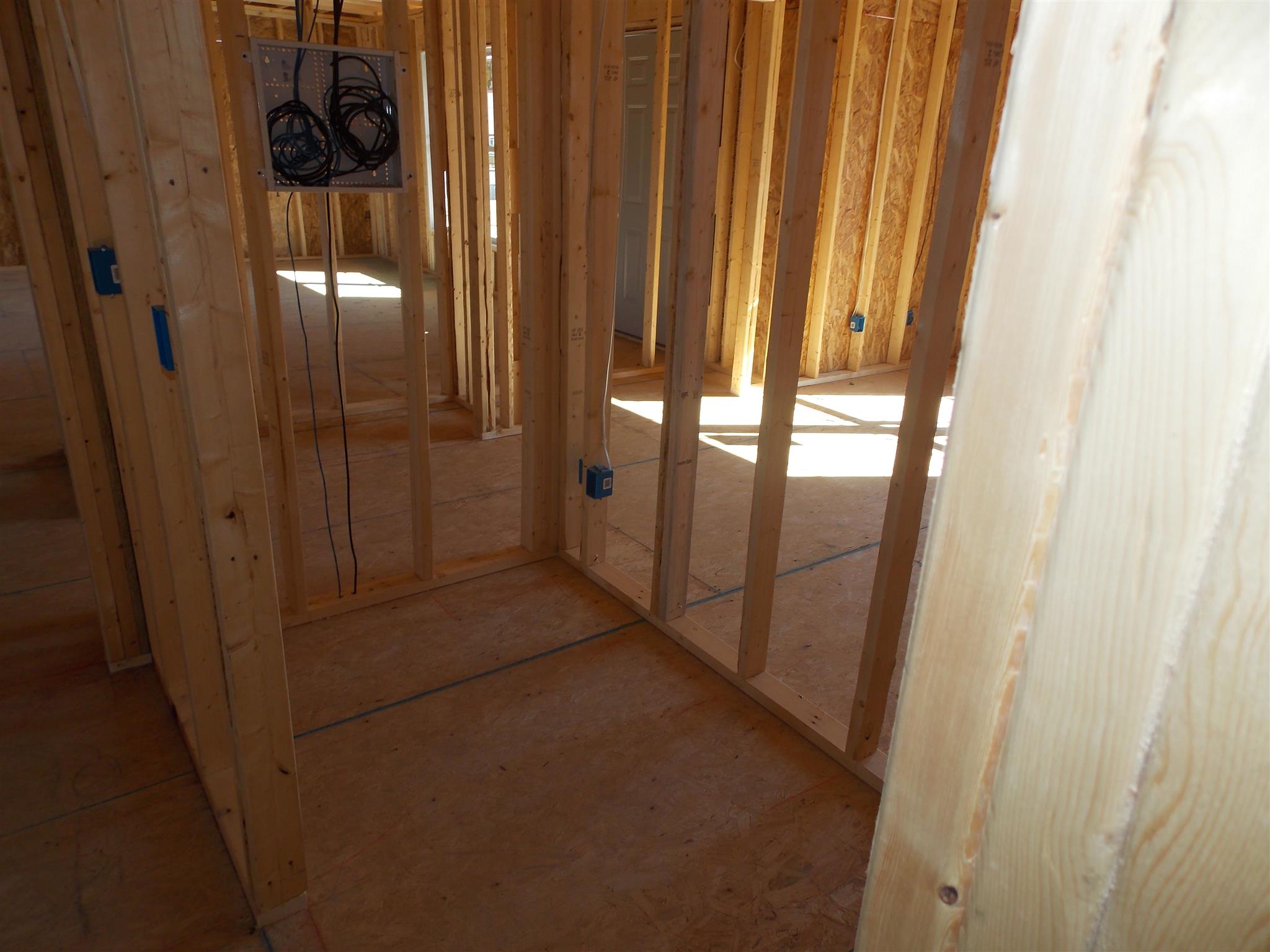 2019 Taurus Farm Road Lafayette, TN 37083 - Photo 6 of 13 a view of walk in closet