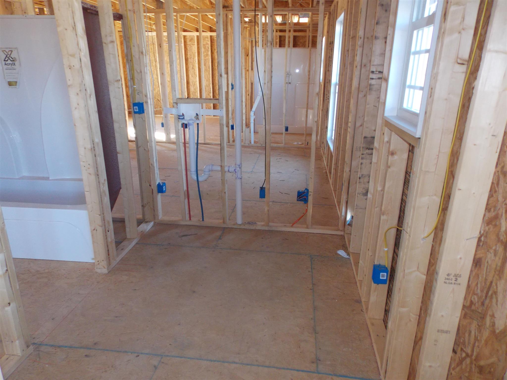 2019 Taurus Farm Road Lafayette, TN 37083 - Photo 10 of 13 a view of a bathroom