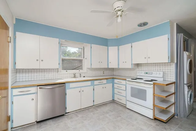 $385,000 | 406 South Van Marter Road, Spokane Valley, WA 99206