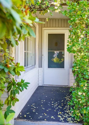 $385,000 | 406 South Van Marter Road, Spokane Valley, WA 99206