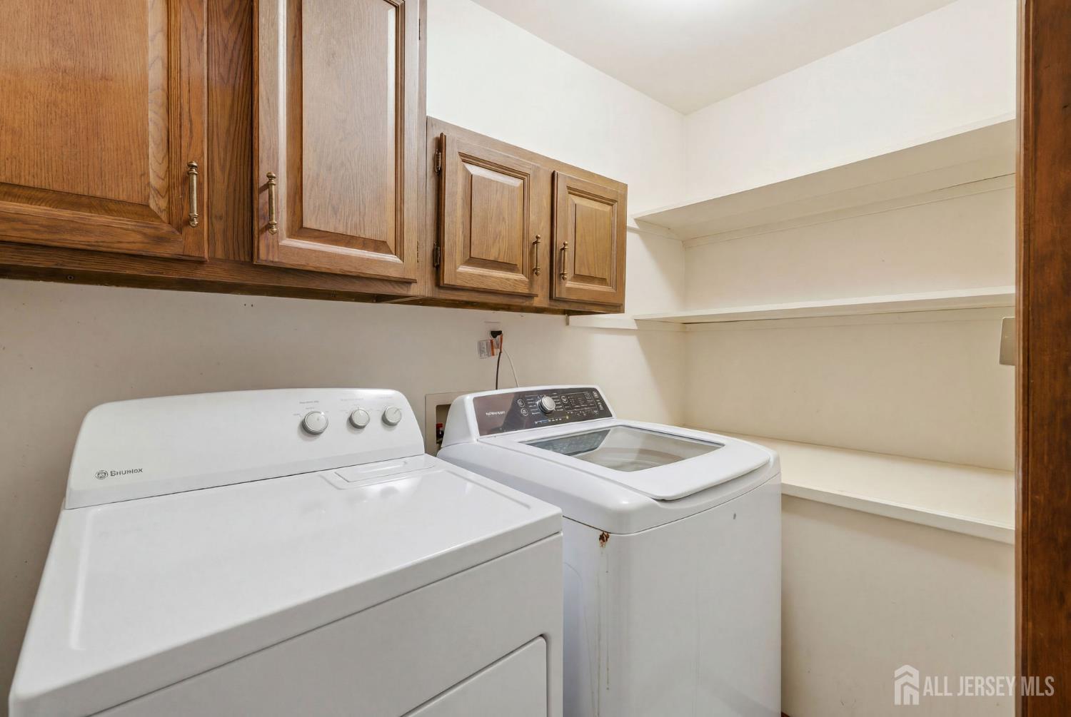 490 South Randolphville Road Piscataway, NJ 08854 - Photo 10 of 16