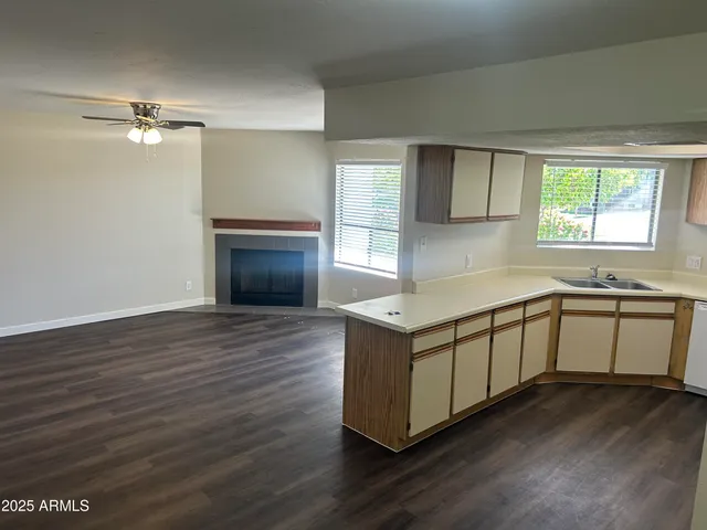 $1,400 | 1444 North Recker Road, Unit 132, Mesa, AZ 85205