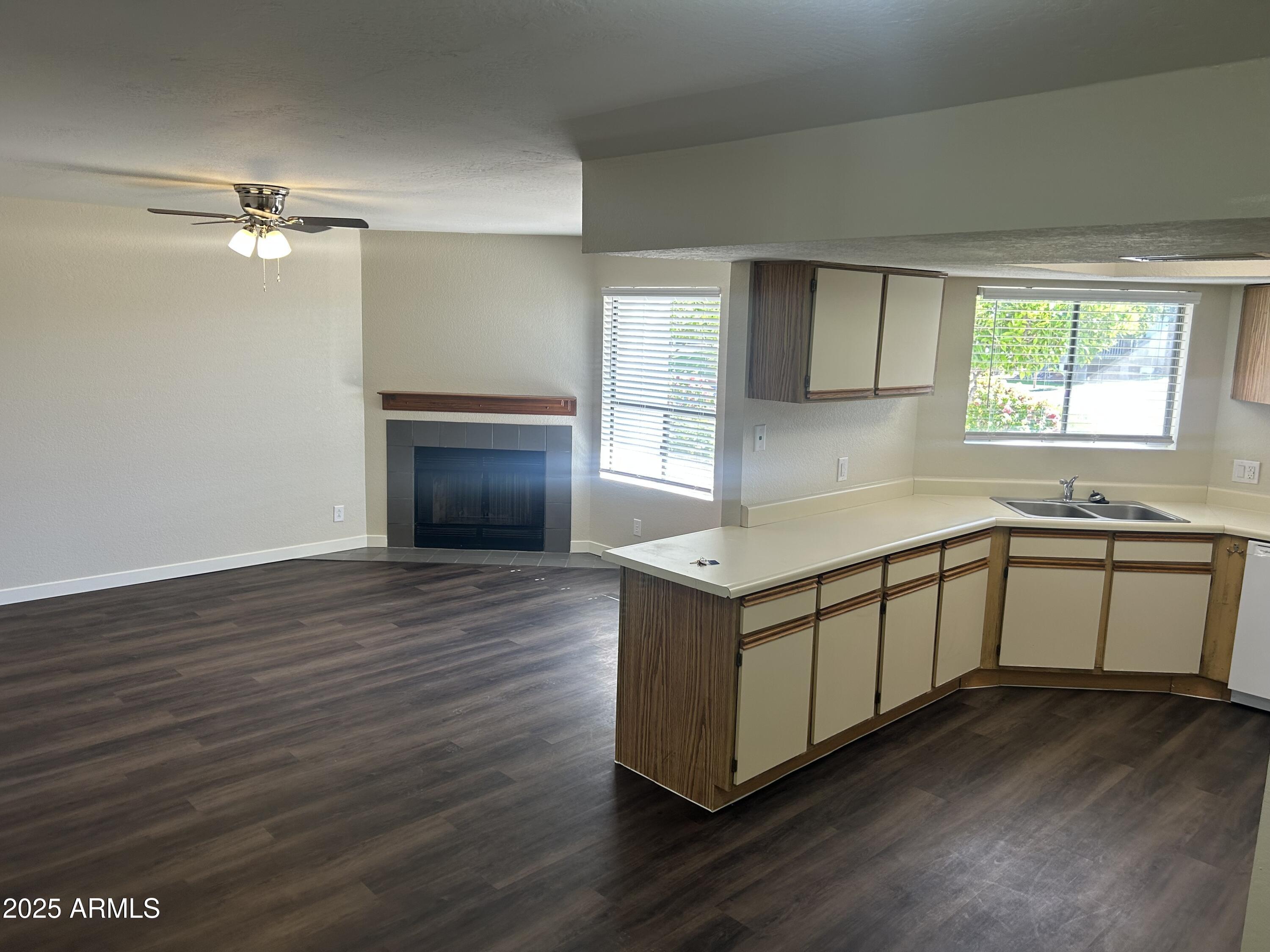 1444 North Recker Road, Unit 132 Mesa, AZ 85205 - Photo 2 of 25 IMG_8132