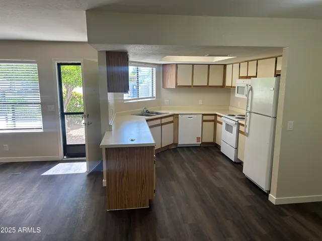$1,400 | 1444 North Recker Road, Unit 132, Mesa, AZ 85205