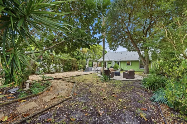 $5,400 | 117 South Palmway, Lake Worth Beach, FL 33460