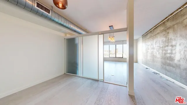 $520,000 | 1111 South Grand Avenue, Unit 1014, Los Angeles, CA 90015
