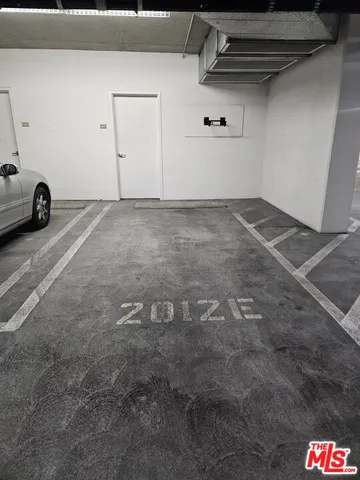 $520,000 | 1111 South Grand Avenue, Unit 1014, Los Angeles, CA 90015