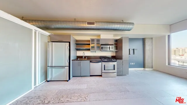 $520,000 | 1111 South Grand Avenue, Unit 1014, Los Angeles, CA 90015