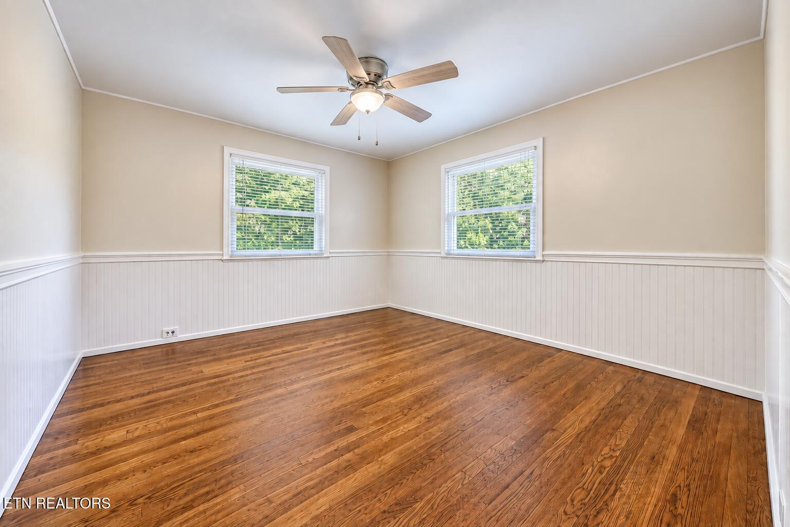 205 West Fairview Road Oak Ridge, TN 37830 - Photo 4 of 5 Bedroom 2