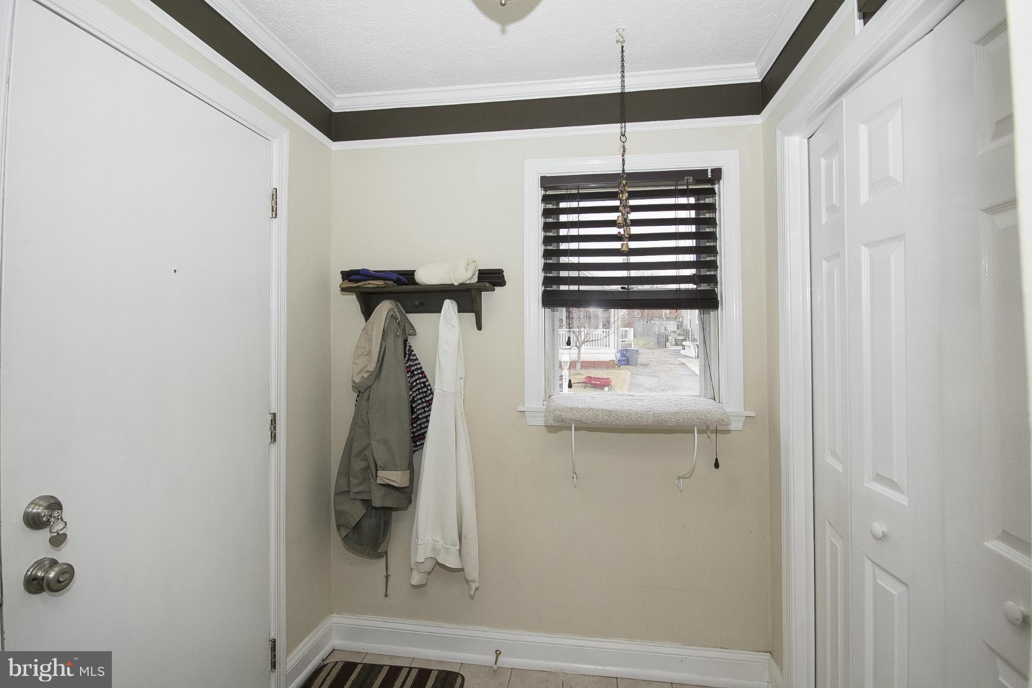 2724 Glendale Road Baltimore, MD 21234 - Photo 2 of 23 Interior (General)