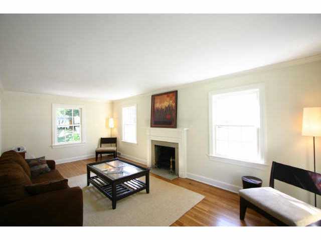 280 East Torrence Road Columbus, OH 43214 - Photo 5 of 8 Gallery Image 5