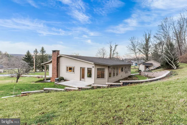 $435,000 | 125 Housel Road, Hopewell, PA 16650