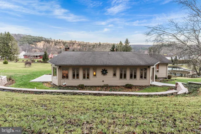 $435,000 | 125 Housel Road, Hopewell, PA 16650