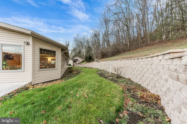 $435,000 | 125 Housel Road, Hopewell, PA 16650