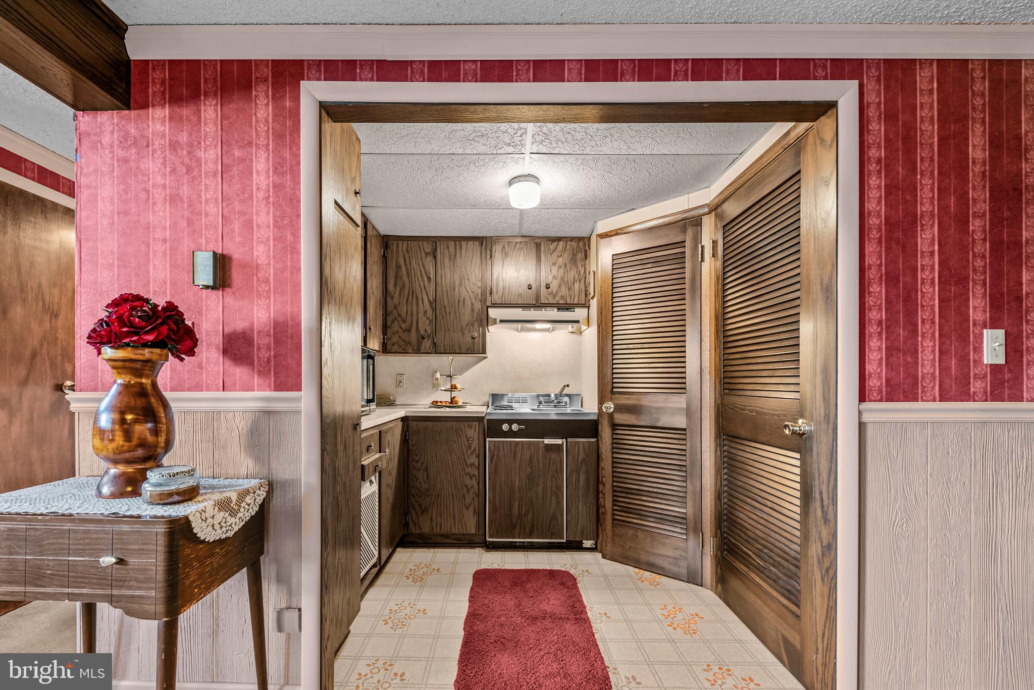 125 Housel Road Hopewell, PA 16650 - Photo 18 of 105 a kitchen with stainless steel appliances granite countertop a refrigerator and a stove