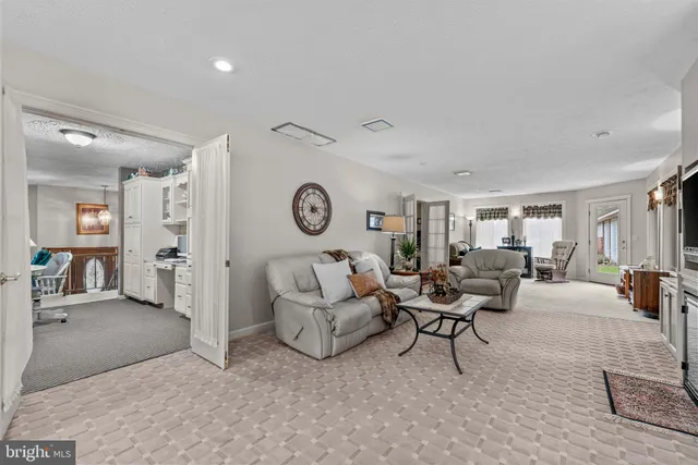 $435,000 | 125 Housel Road, Hopewell, PA 16650