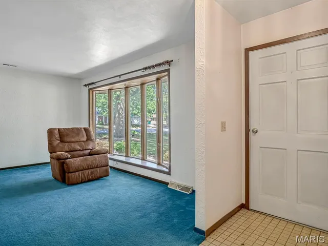 $225,000 | 201 South Oak Lane, Okawville, IL 62271