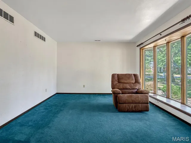 $225,000 | 201 South Oak Lane, Okawville, IL 62271