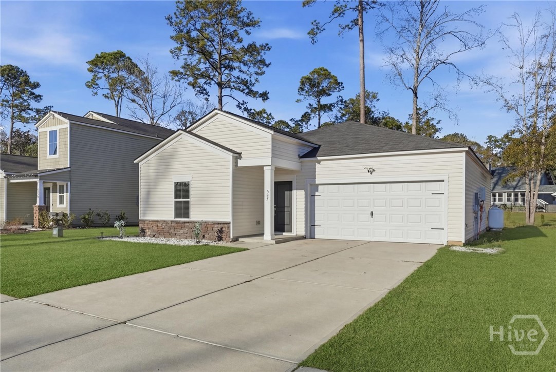 305 Lillian Street Rincon, GA 31326 - Photo 3 of 21