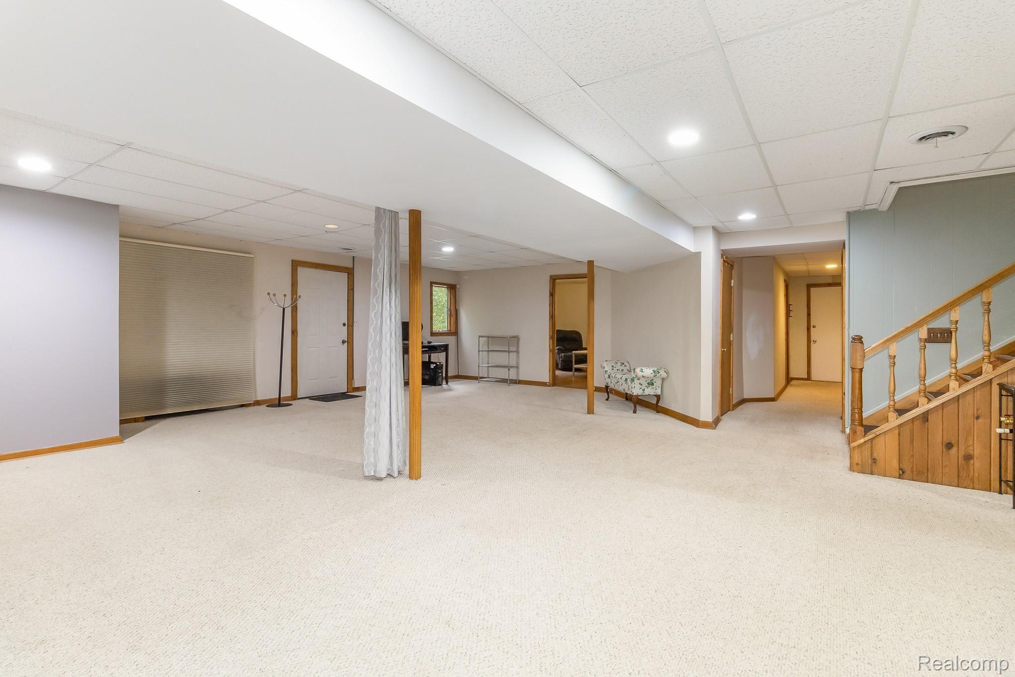 5440 Farley Road Clarkston, MI 48346 - Photo 33 of 46 LOWER LEVEL PRIVATE ENTRANCE.jpg