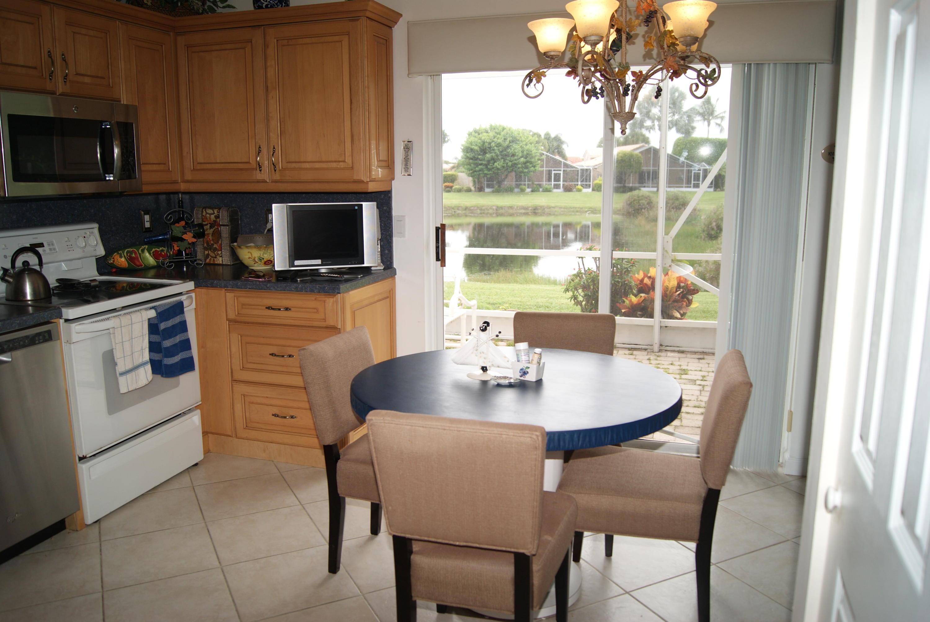 7337 Chorale Road Boynton Beach, FL 33437 - Photo 4 of 13 DSC09526
