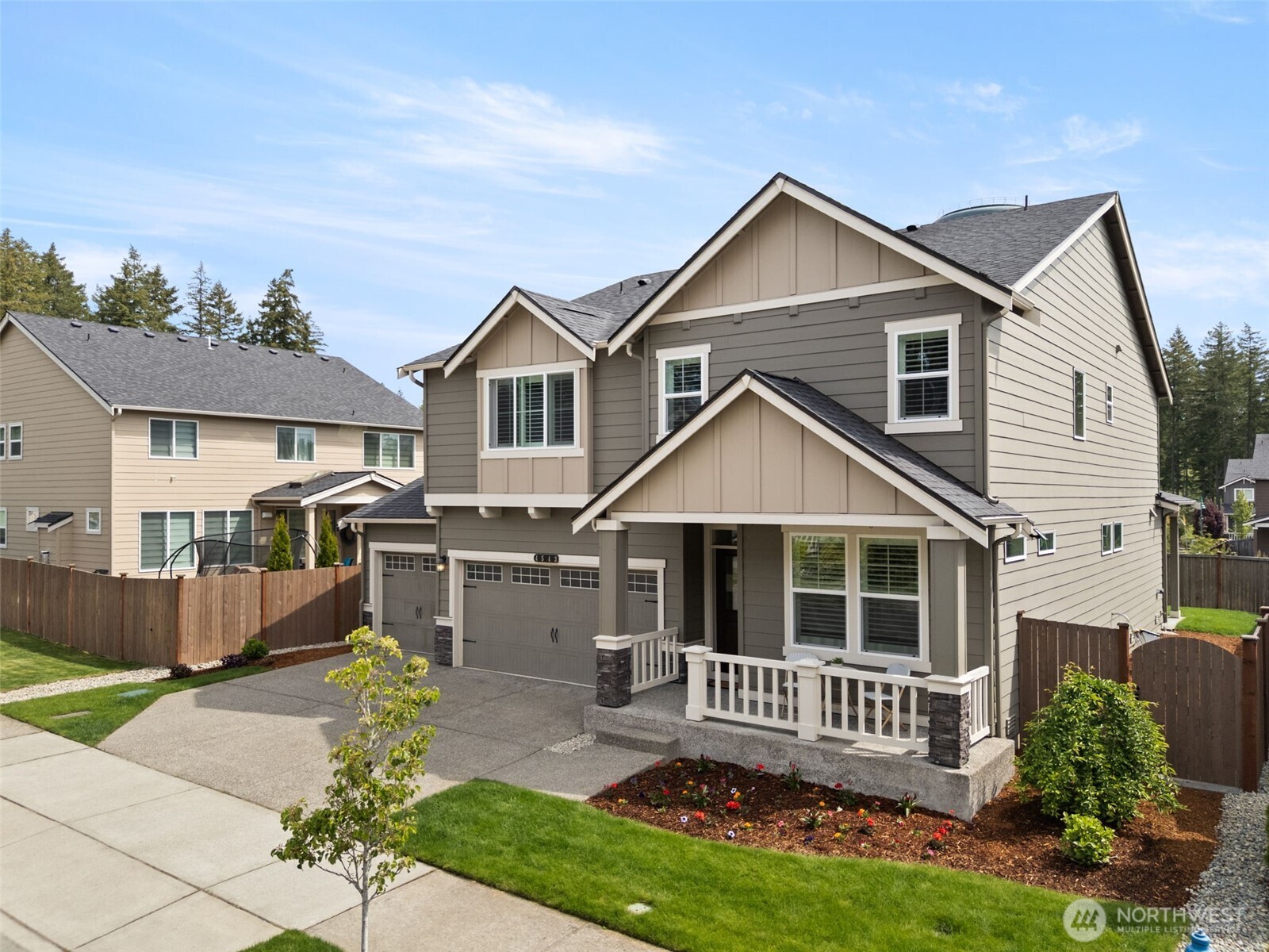 4543 Olympus Loop Gig Harbor, WA 98332 - Photo 2 of 37
