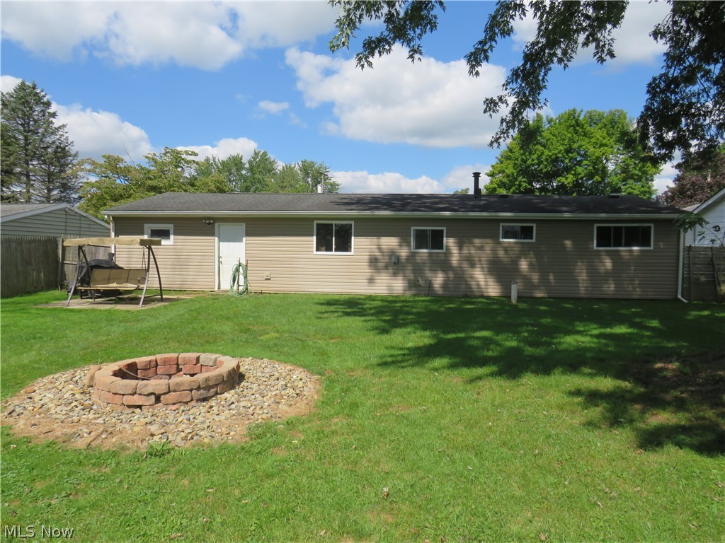 3144 Polly Road Ravenna, OH 44266 - Photo 4 of 12 Gallery Image 4