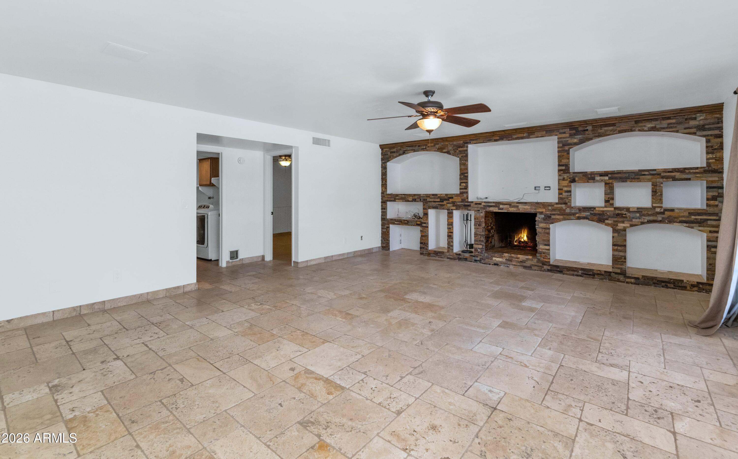 5850 East Kathleen Road Scottsdale, AZ 85254 - Photo 9 of 27