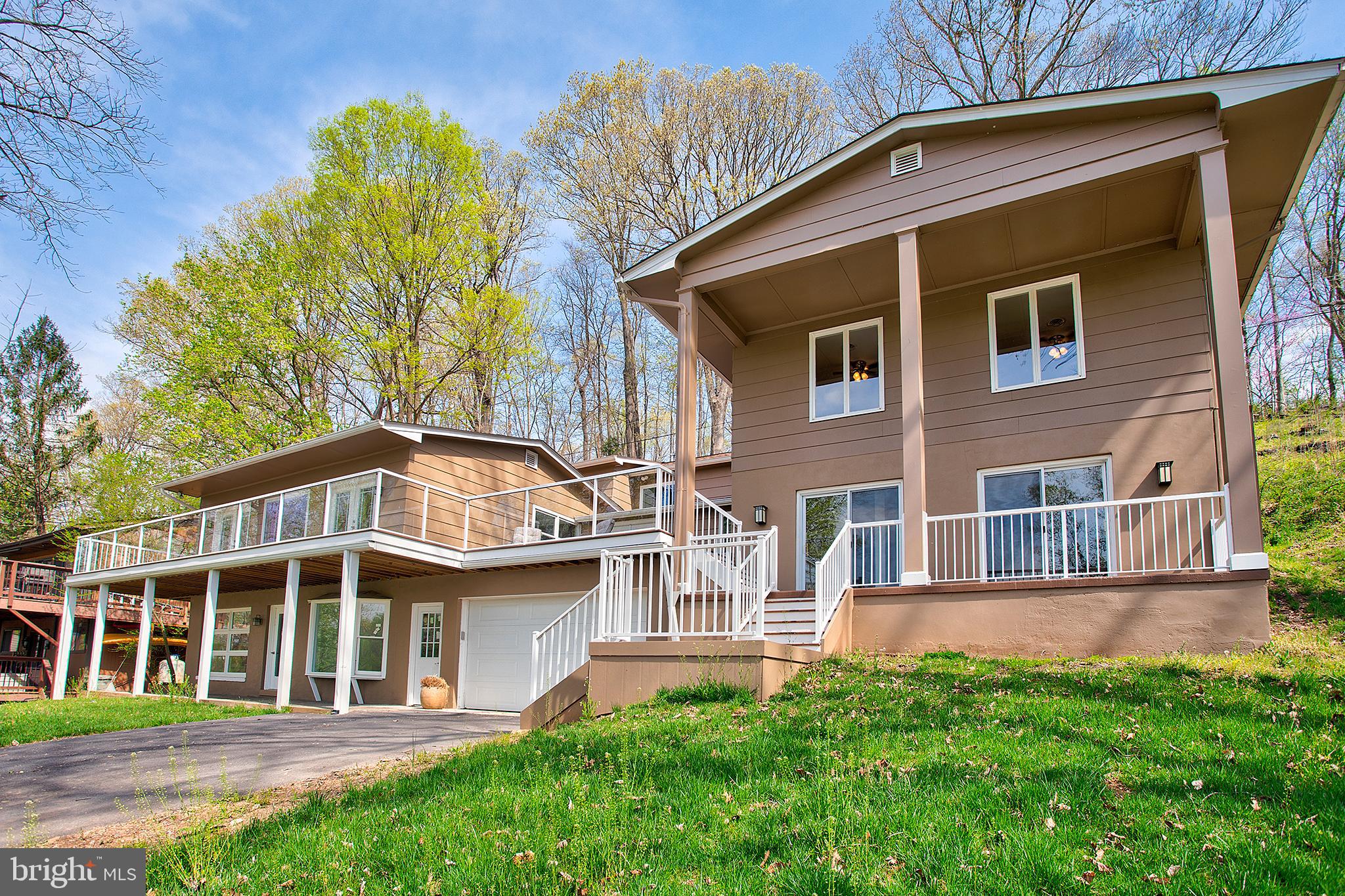 2083 Locke's Mill Road Berryville, VA 22611 - Photo 4 of 60 Gallery Image 4