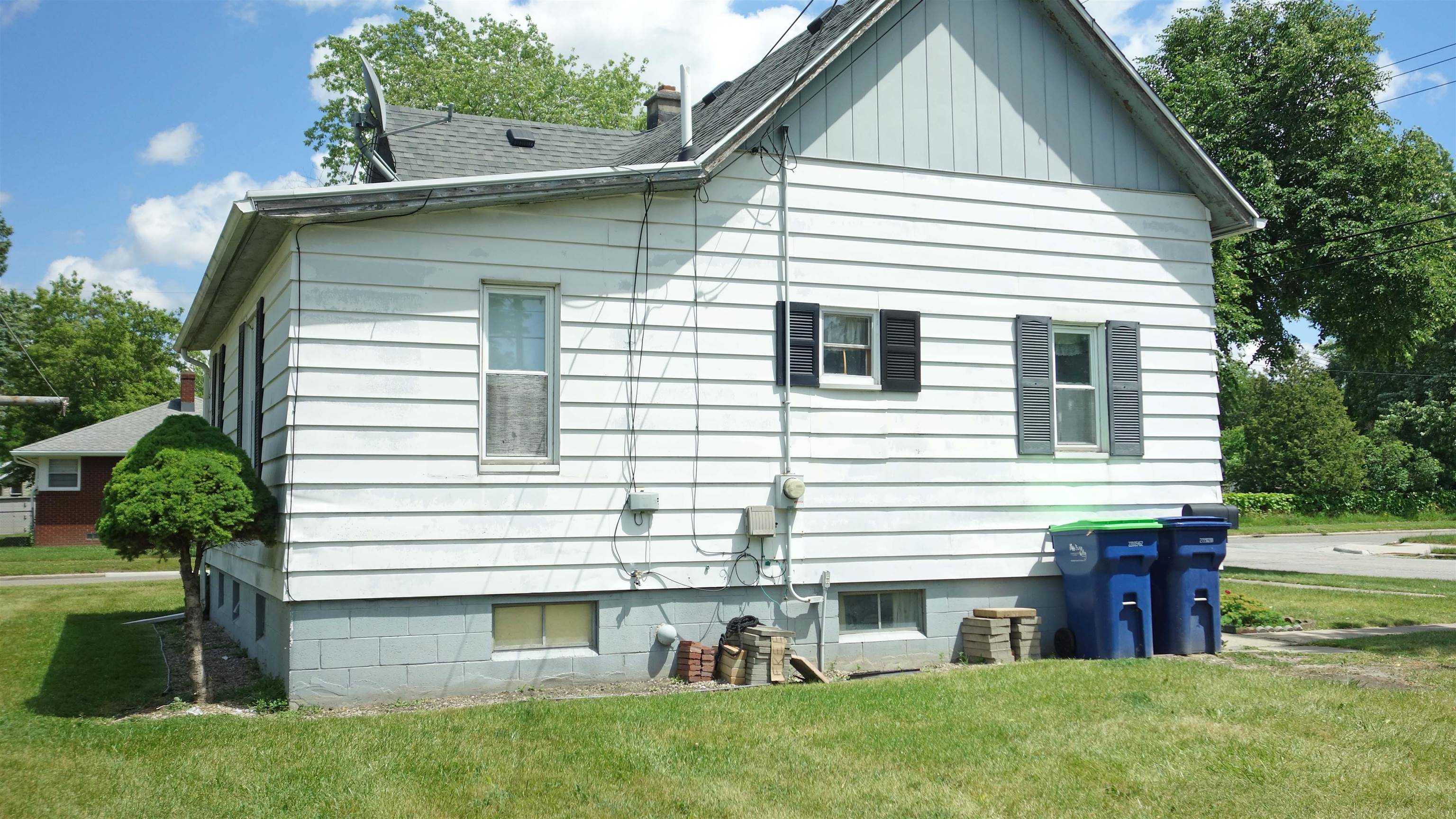 1013 18th Street Bay City, MI 48708 - Photo 30 of 33