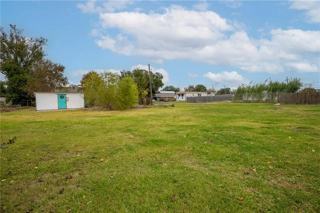 $54,000 | 11 Clayton Drive, Norco, LA 70079