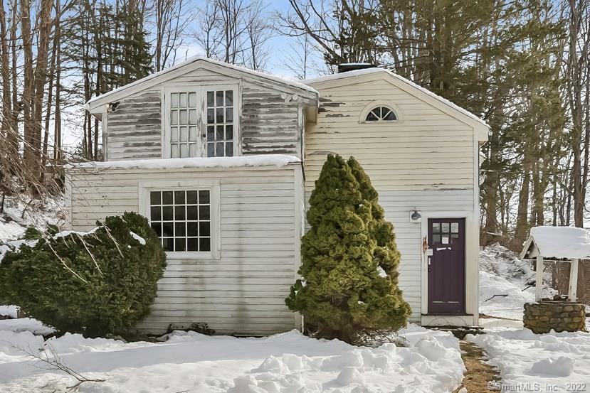 11 Adams Road Easton, CT 06612 - Photo 1 of 1 a front view of a house