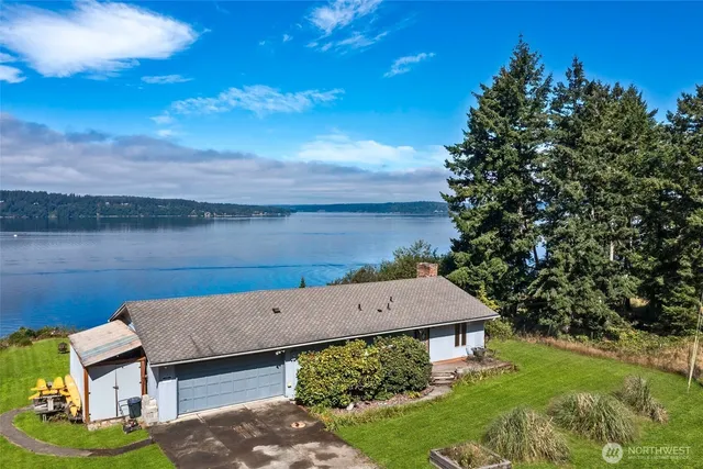 $595,000 | 10806 West Morris Boulevard, Steilacoom, WA 98388