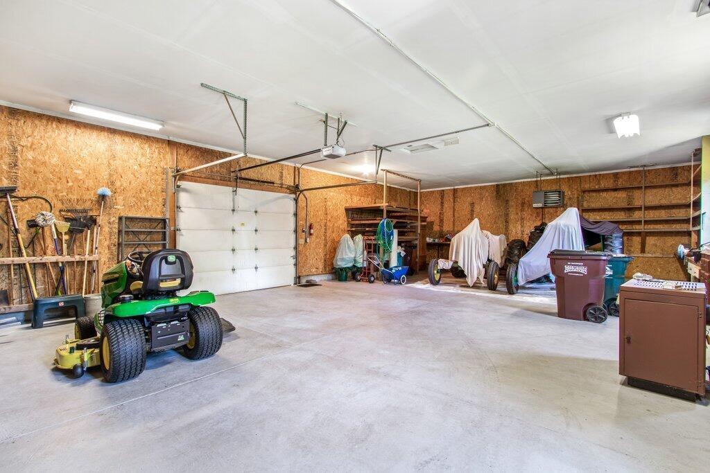 4168 Clark-Shaw Road Powell, OH 43065 - Photo 22 of 25 4168 Clark-Shaw Road-30.jpg-SMALL