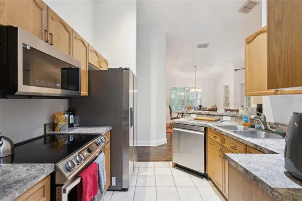 $330,000 | 3693 Oakdale Circle, Unit 205, Oviedo, FL 32765