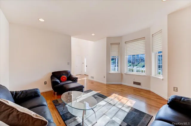 $749,000 | 3 Grand View Terrace, Chester, NY 10918