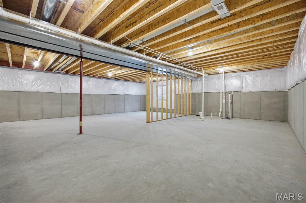 4823 Fitz James Crossing Highland, IL 62249 - Photo 32 of 53