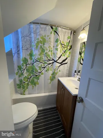 $3,200 | 3211 Varnum Street, Mount Rainier, MD 20712