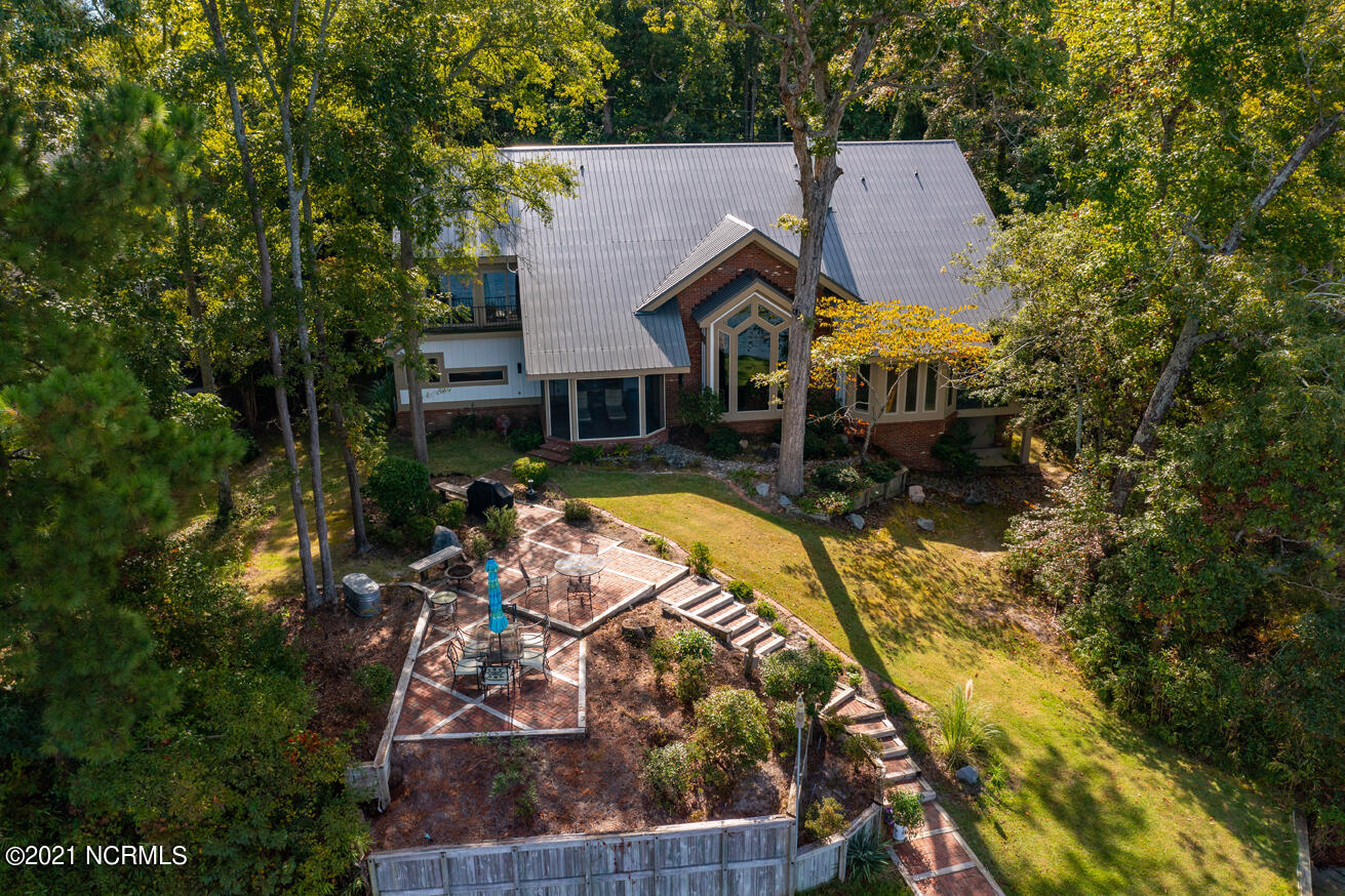 101 North Teachs Point Road Bath, NC 27808 - Photo 42 of 59 Very private