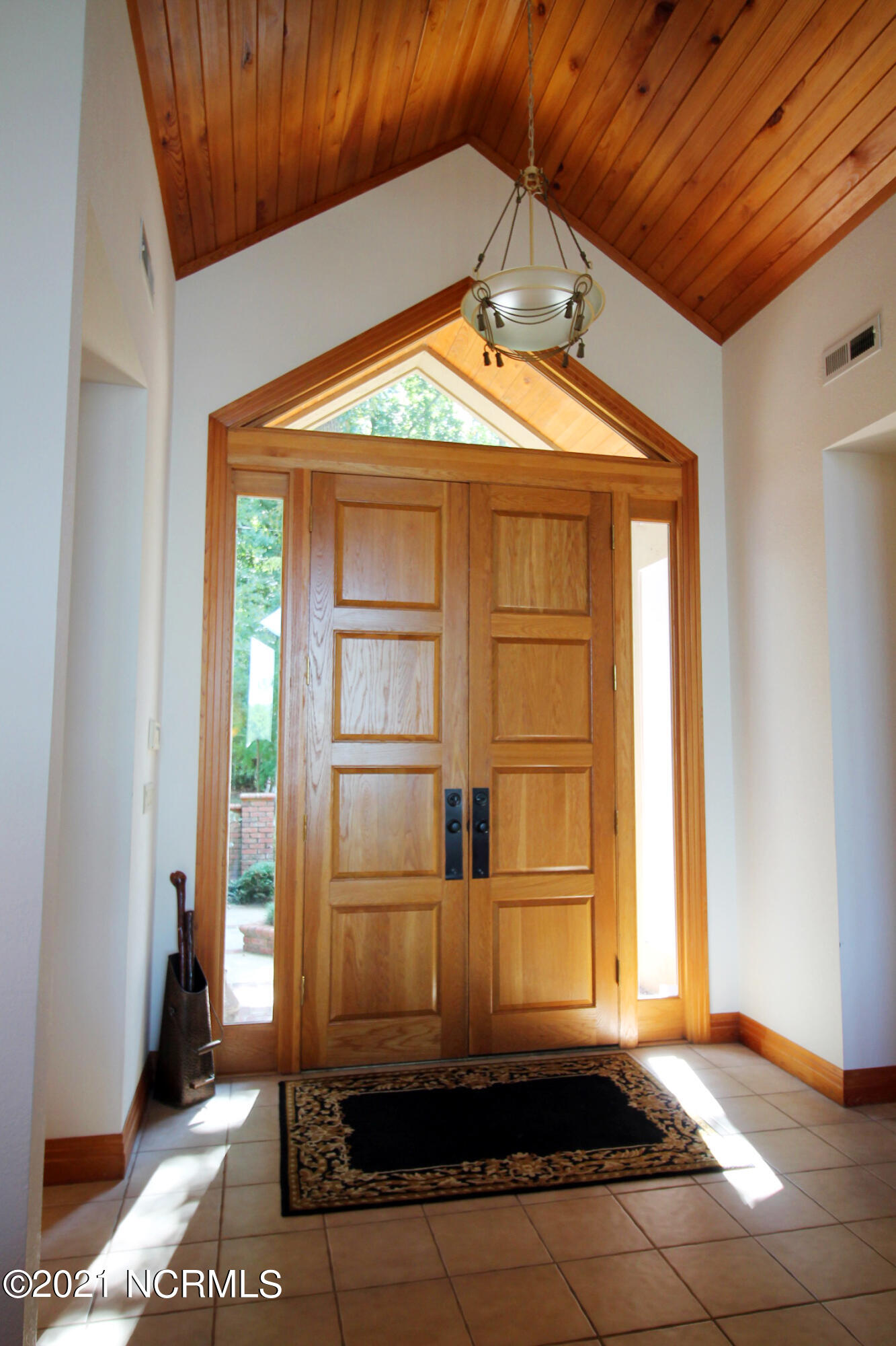 101 North Teachs Point Road Bath, NC 27808 - Photo 49 of 59 Impressive doors