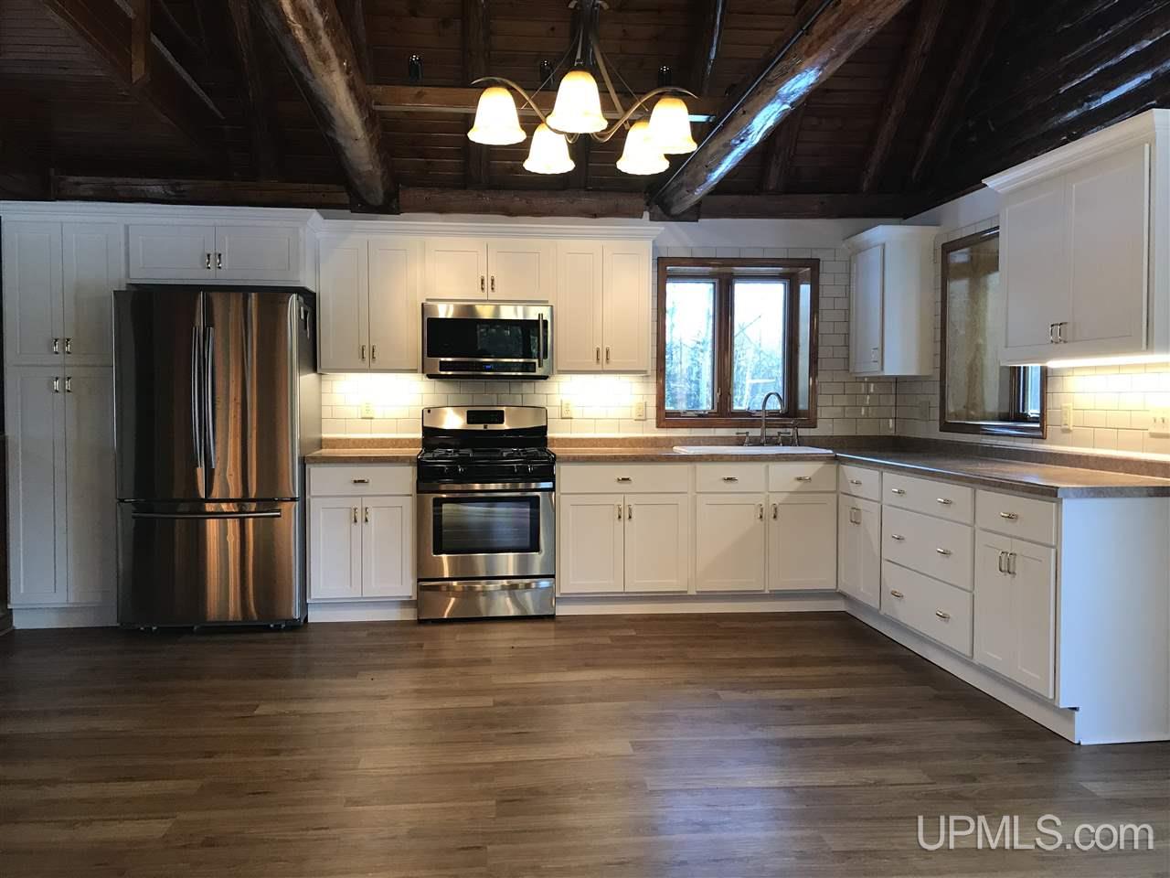 19353 Arvon Road Lanse, MI 49946 - Photo 3 of 46 Gallery Image 3