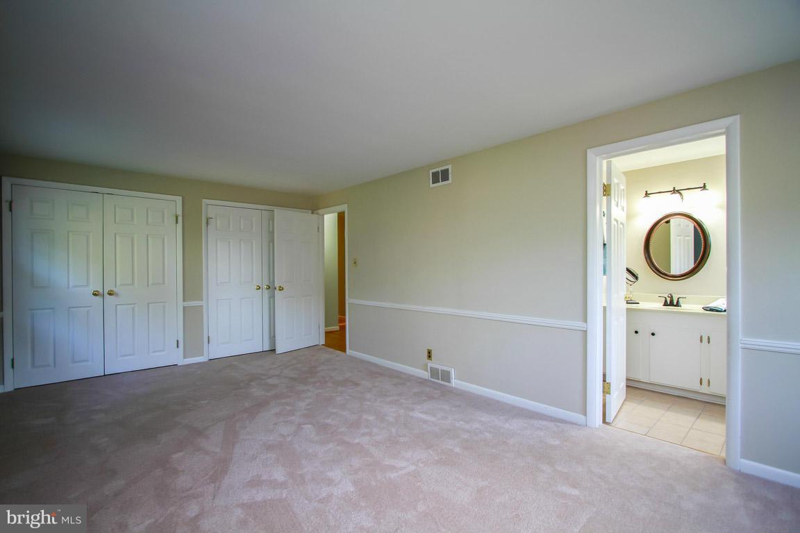 41 Greenvale Road Westminster, MD 21157 - Photo 20 of 29 Bedroom (Master)