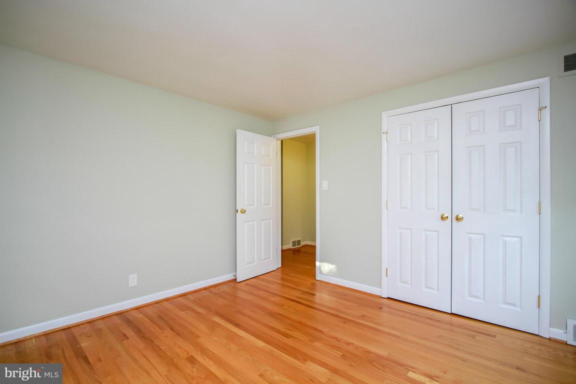 41 Greenvale Road Westminster, MD 21157 - Photo 26 of 29 Bedroom 5