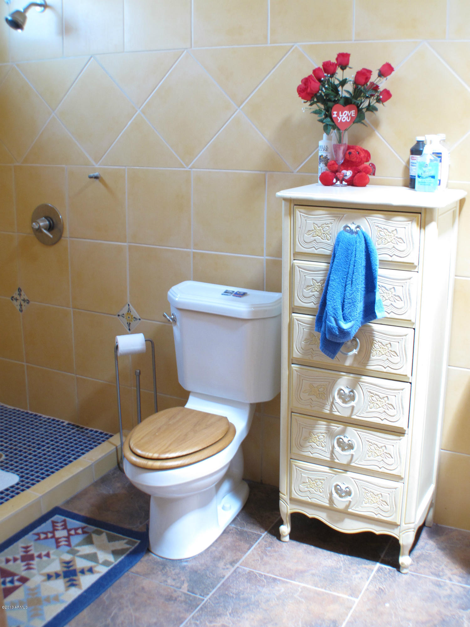 2746 North Warren Road Maricopa, AZ 85139 - Photo 39 of 45 Casita Bathroom