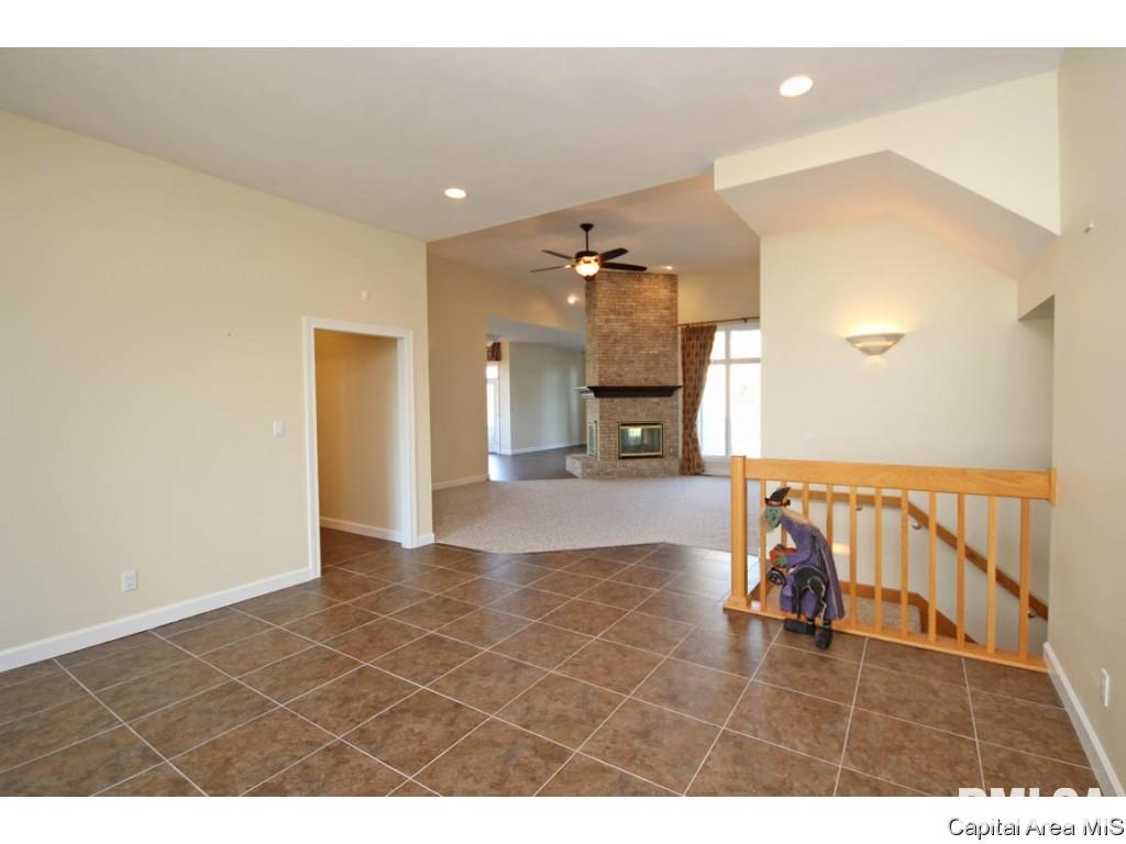 4404 Turtle Bay Springfield, IL 62711 - Photo 9 of 36