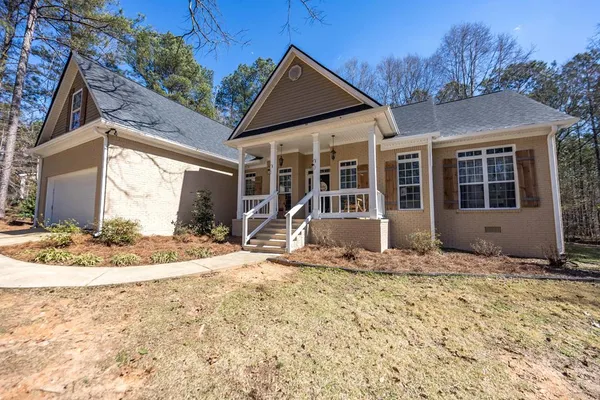 $394,000 | 829 Thrash Road, LaGrange, GA 30241