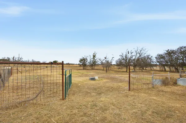 $750,000 | 610 Eastview Drive, Georgetown, TX 78626